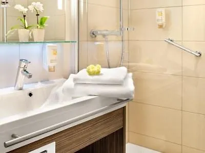 Otel Western Favorit