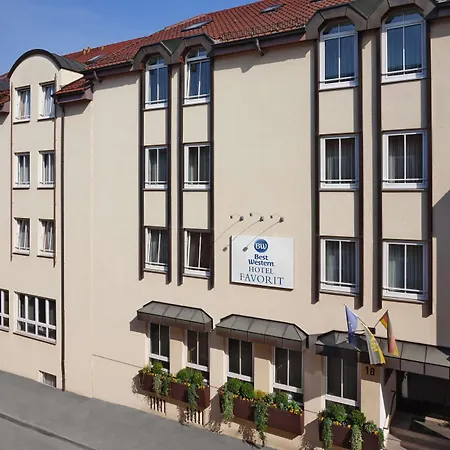 Western Favorit Hotel 3*