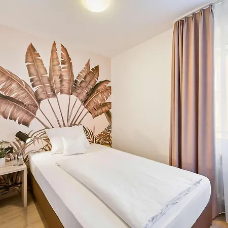 Hotel Western Favorit