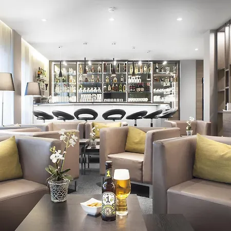 Western Favorit Hotel