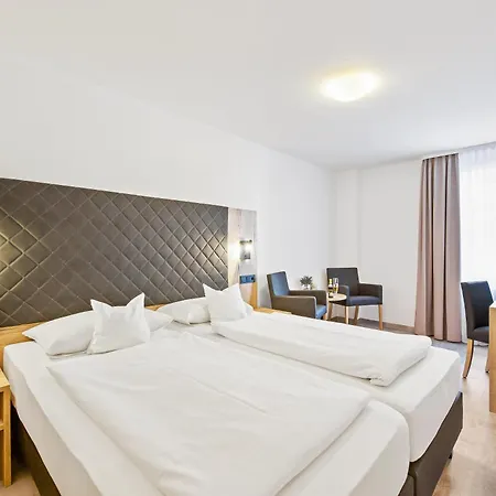 Hotel Western Favorit