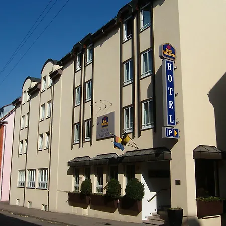 Hotel Western Favorit 3*